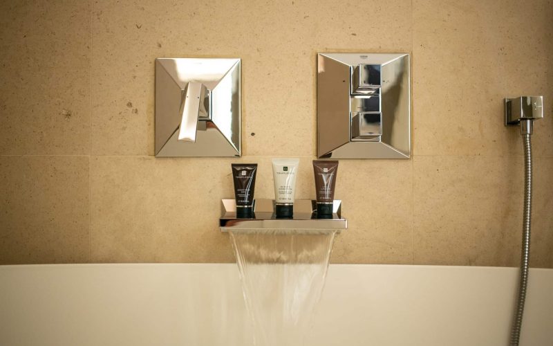 188-One Warwick Park January 2023 HIGH RES